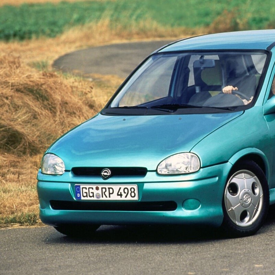Opel Corsa B silecek